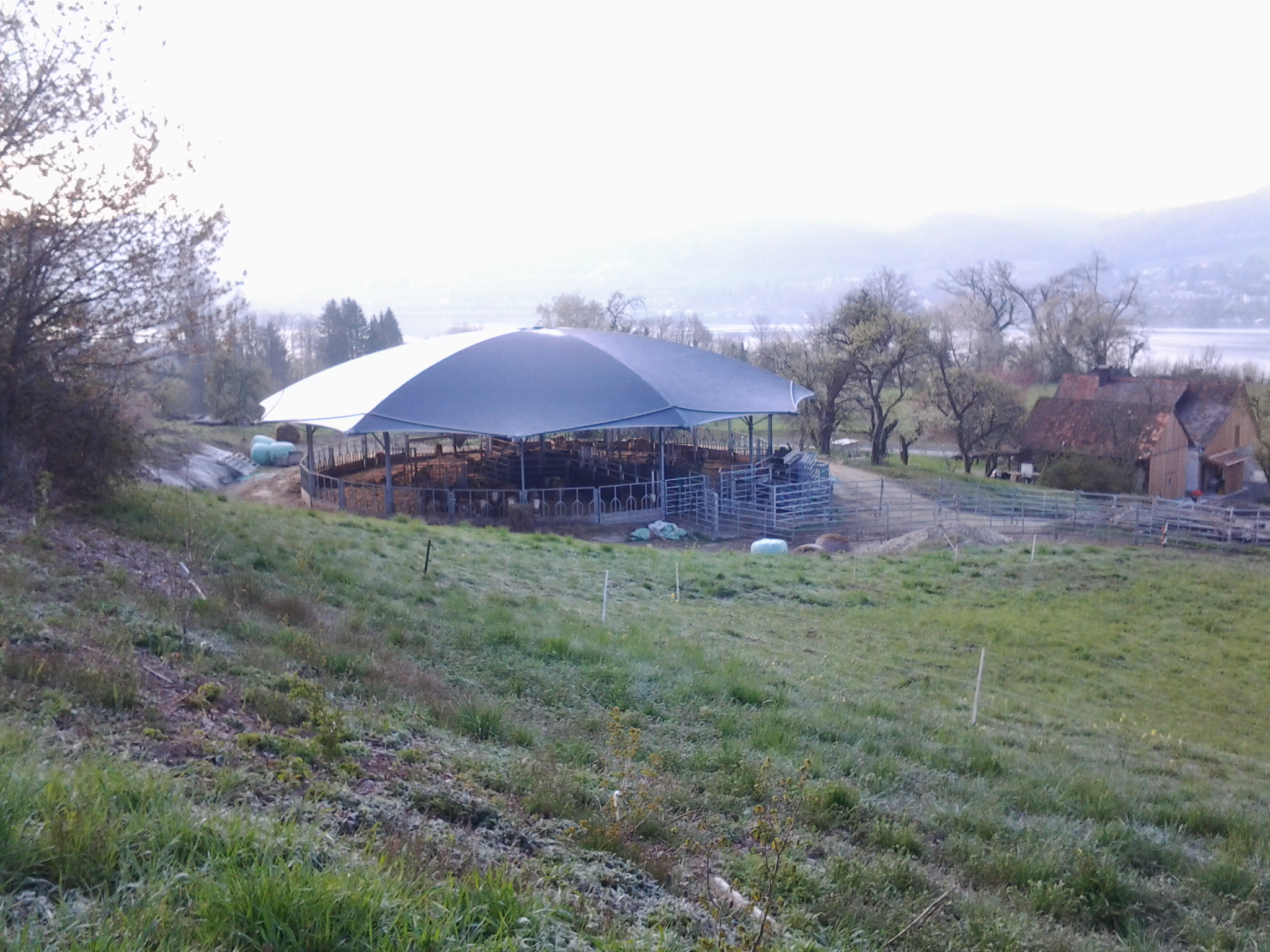 Roundhouse 22 mit Blick auf der Schweiz