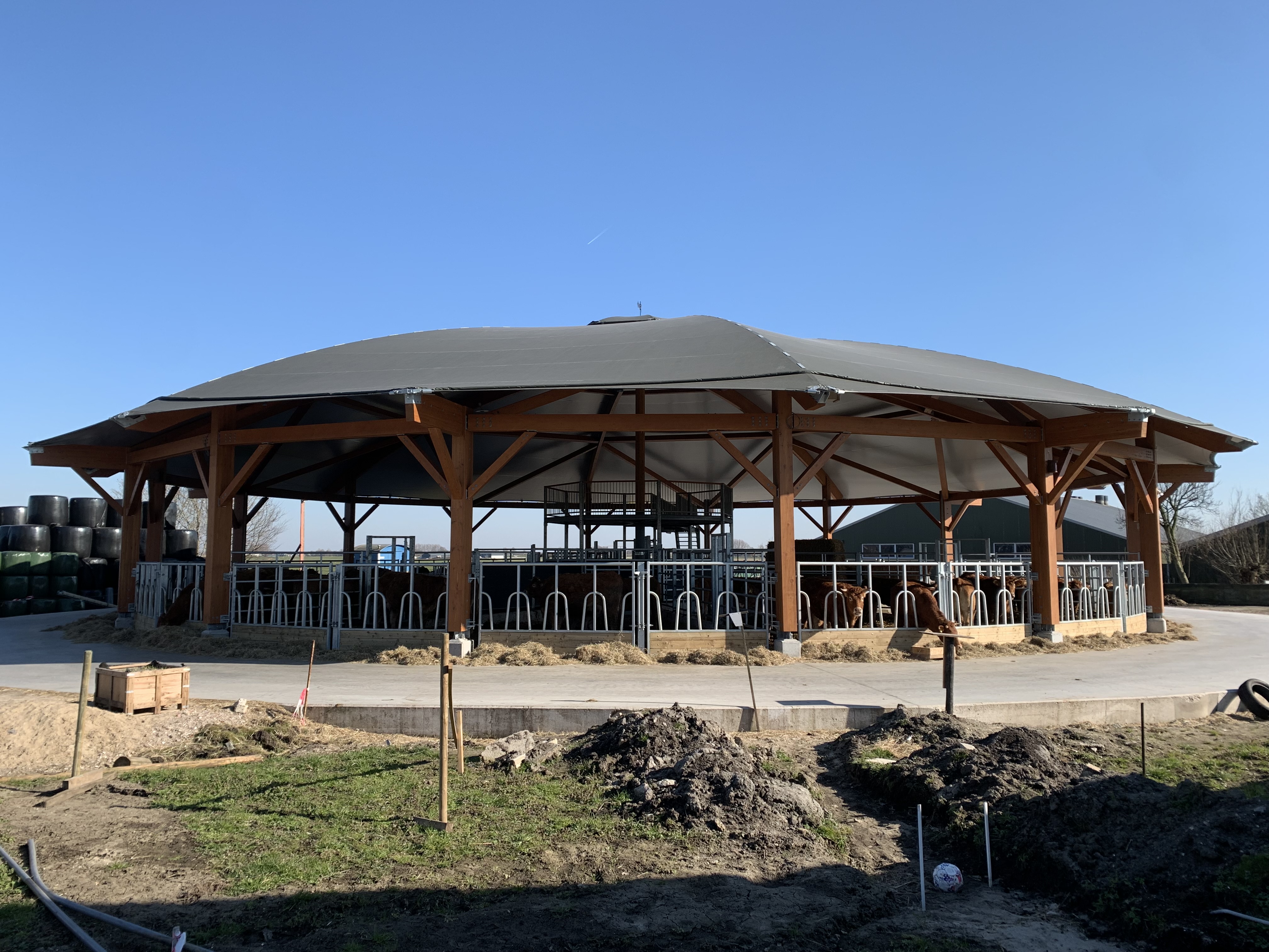 Roundhouse 30 aus Holz Hoeve Kazan