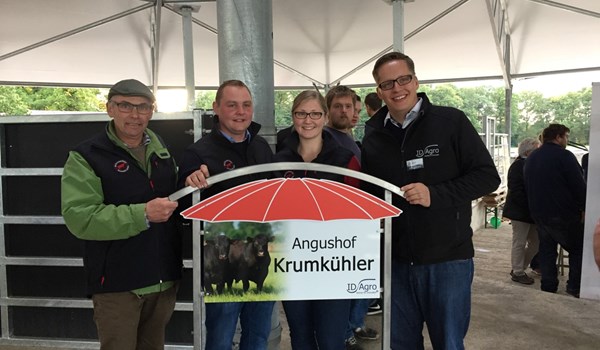 Mehr als 2000 Besucher Tag der Offenen Tür Roundhouse als Tretmist-Stall 